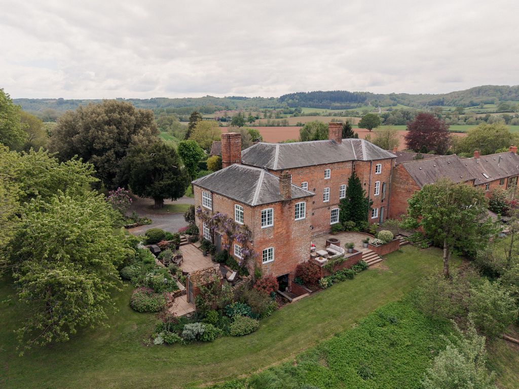 Property photo 1 of 37 343419 - Dji_20260505144533_0109_D.Jpg