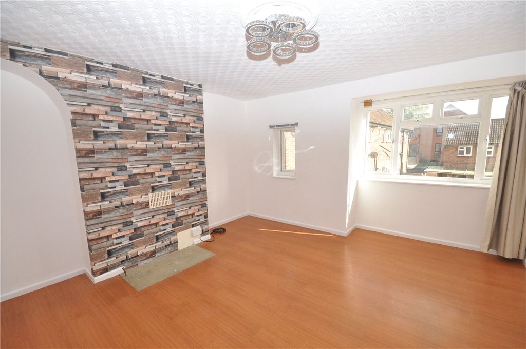 Property photo 1 of 8 Picture No. 22