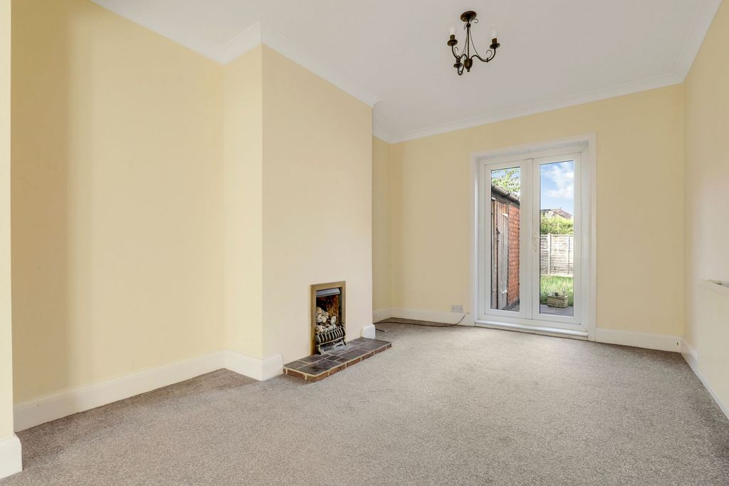 Property photo 3 of 13