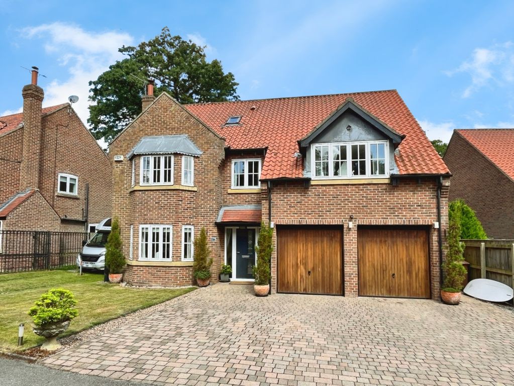 Property photo 1 of 40 4310082