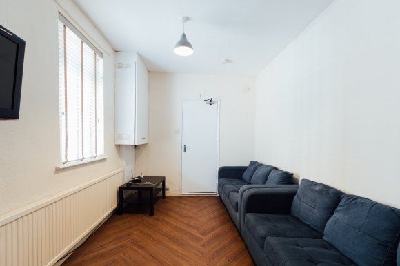 Property photo 2 of 6 7114138.Jpg