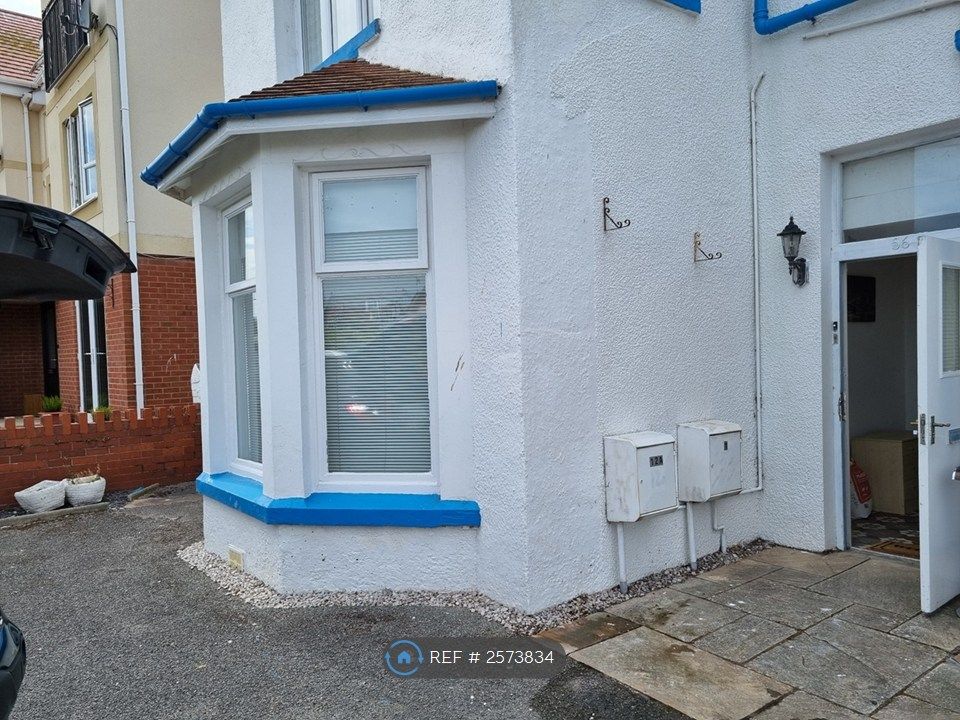 Property photo 1 of 9