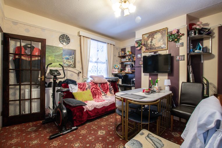 Property photo 2 of 16