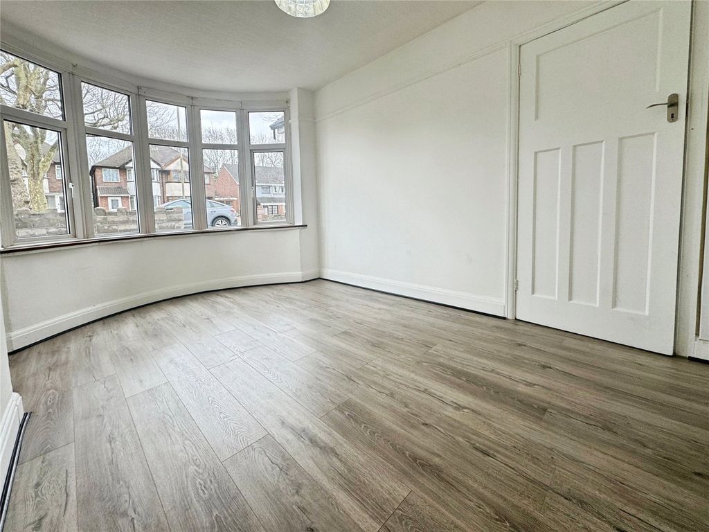 Property photo 3 of 9 Picture No. 02