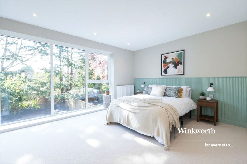 Additional image 8 of 4 bed detached house for saleRingwood Road, Ferndown, Dorset BH22