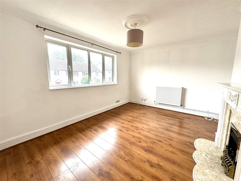 Property photo 2 of 9 Img_5655.Jpg