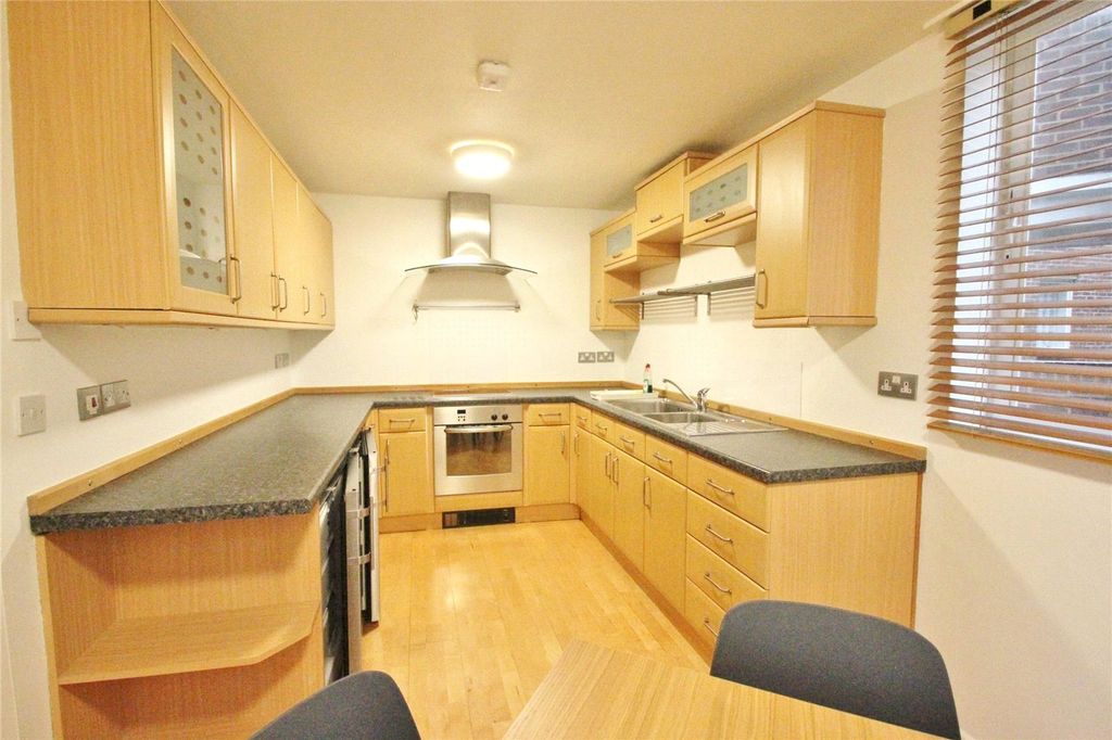 Property photo 3 of 10 Picture No. 03