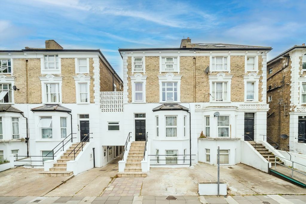 Property photo 1 of 4