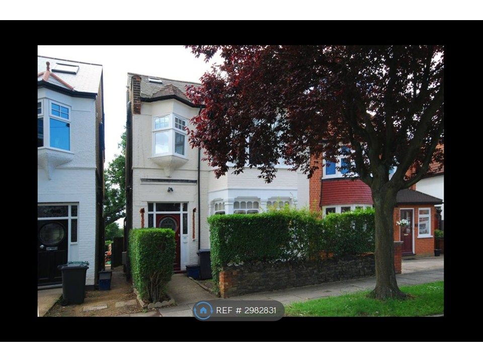 Property photo 2 of 9