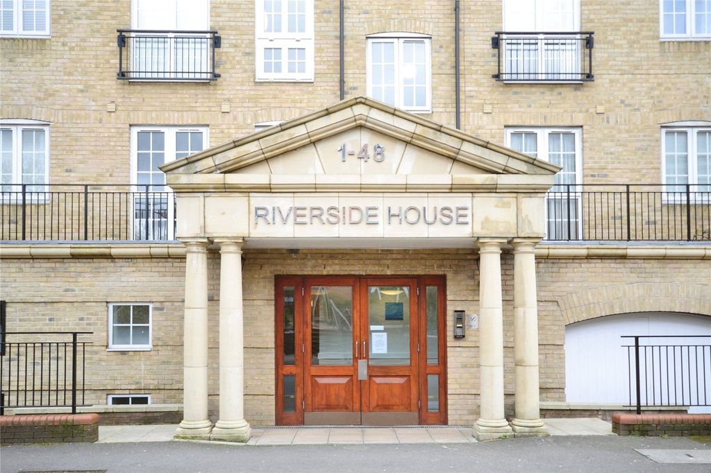 Property photo 2 of 12 Picture No. 26