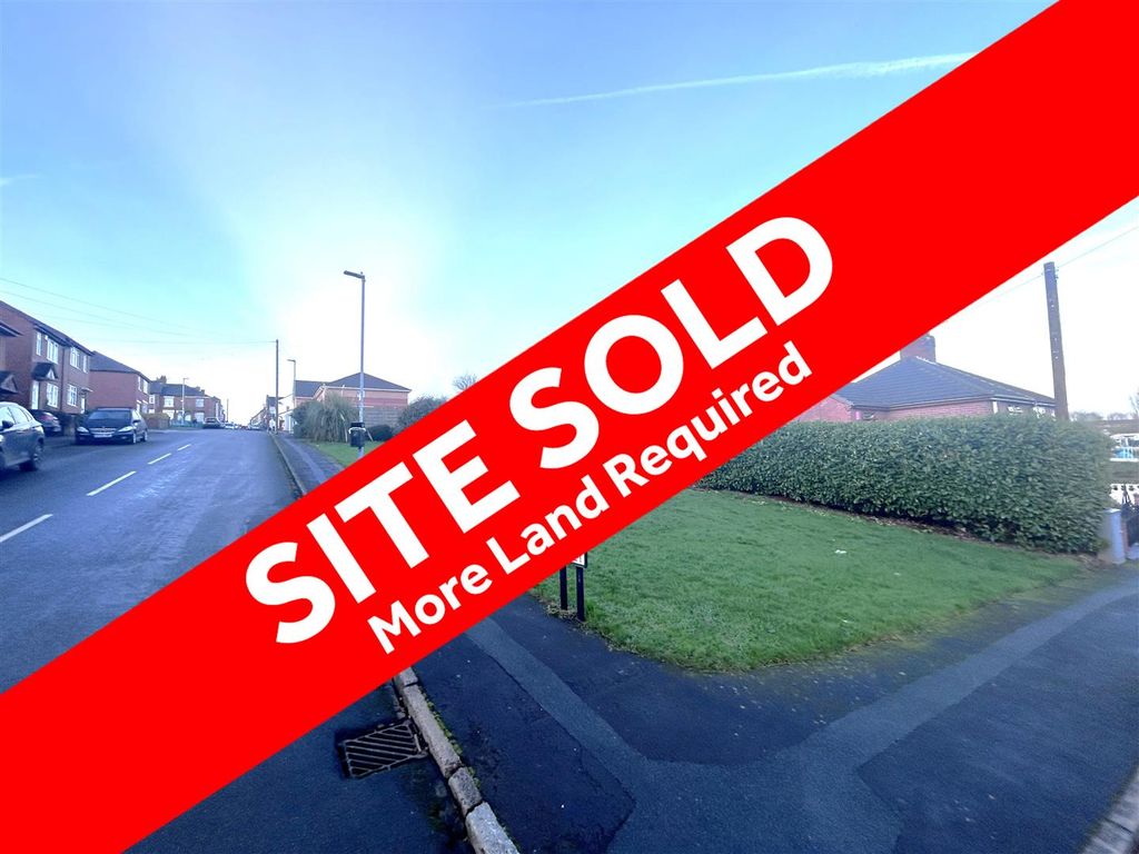 Property photo 1 of 11 Sold Pic - Oak Street.Jpg