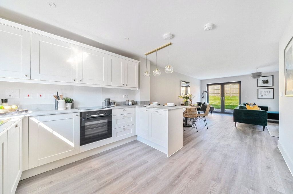 Property photo 2 of 13 Ightham Kitchen