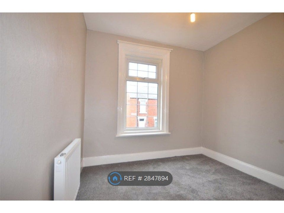 Property photo 3 of 5 Second Bedroom
