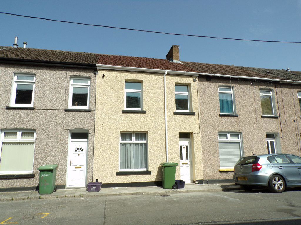 Property photo 1 of 1