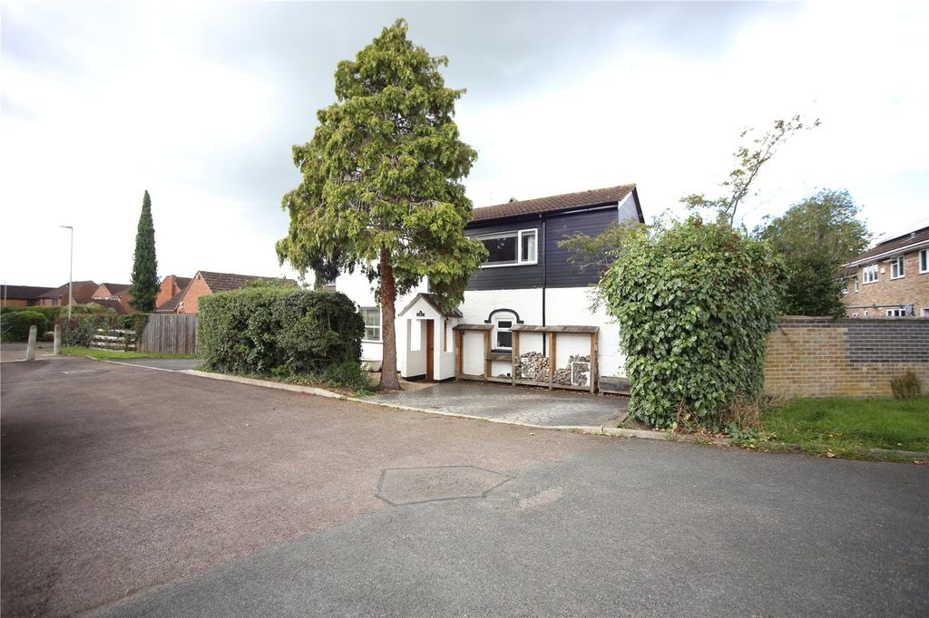 Property photo 2 of 29 Picture No. 01