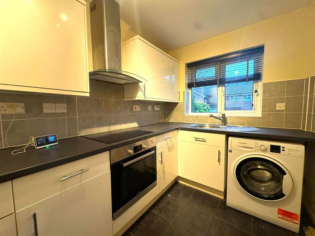 Property photo 2 of 10 Img-20251201-Wa0016.Jpg