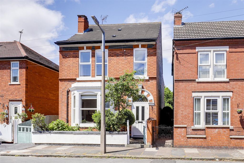 Property photo 1 of 27 21.Jpg