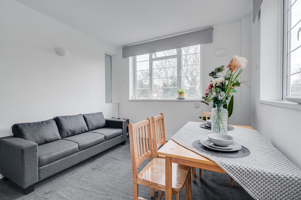 Property photo 2 of 10 Dsc06910Hdr