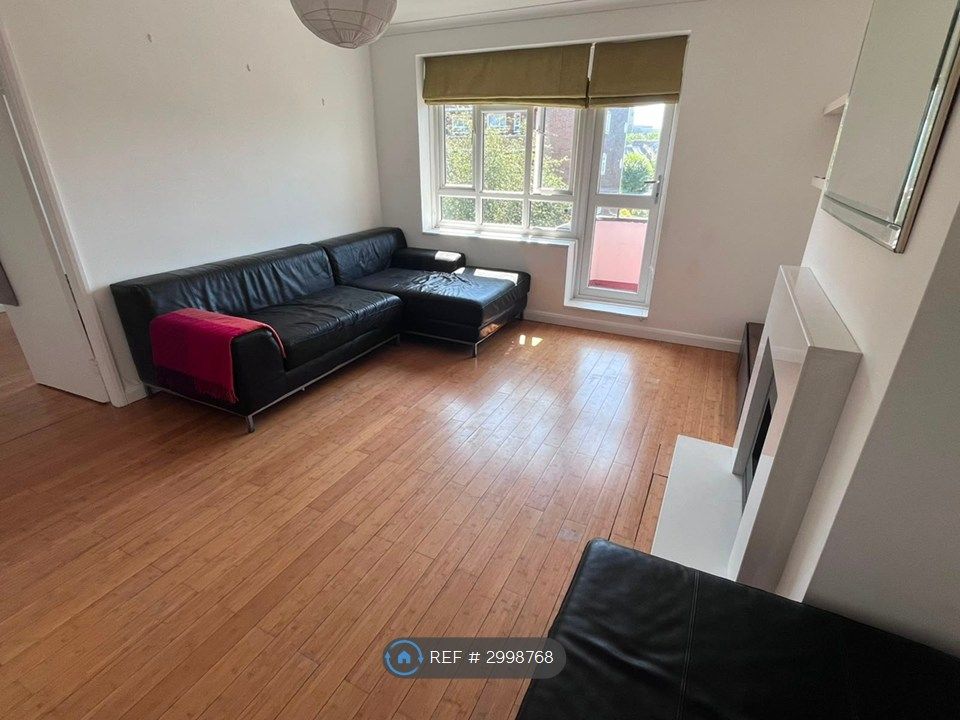 Property photo 2 of 10