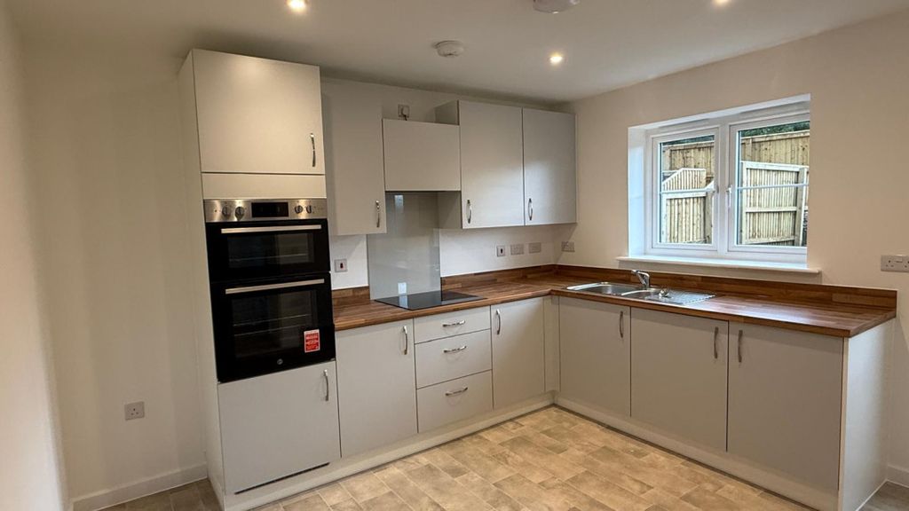 Property photo 2 of 13 Plot Image