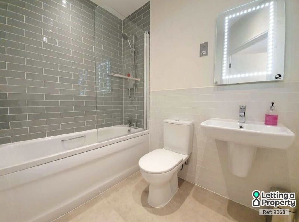 Property photo 3 of 12