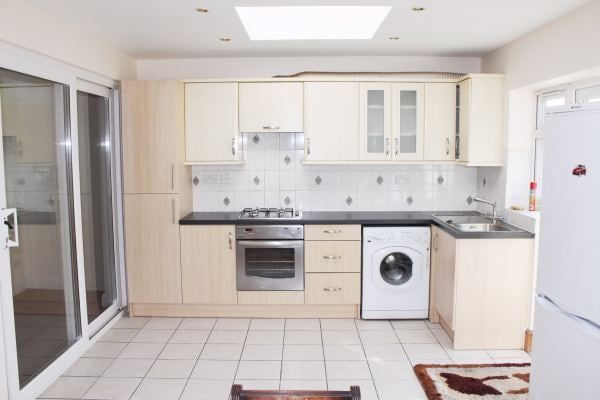 Property photo 2 of 10