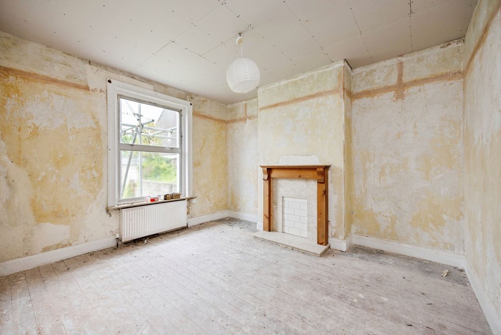Property photo 2 of 20 Pbox-Img.Jpg