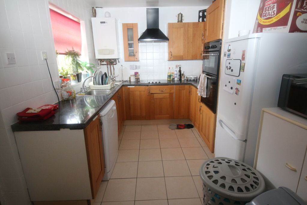 Property photo 2 of 9 Picture No. 10