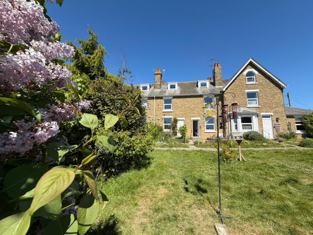 Property photo 1 of 15 5127660