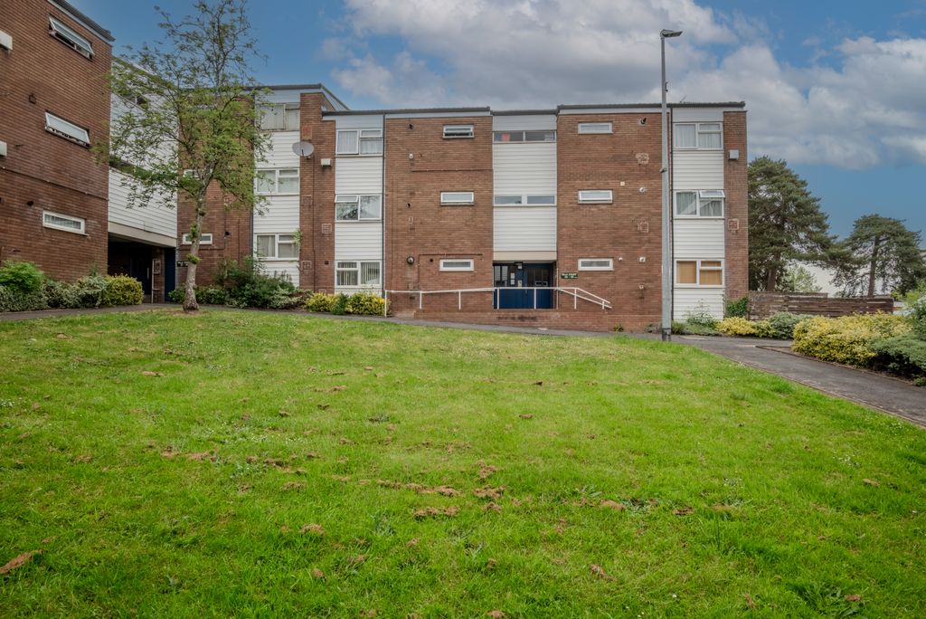Property photo 1 of 15