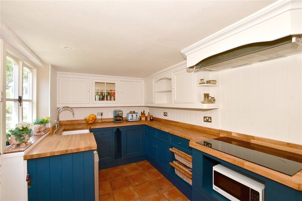 Property photo 1 of 16 Kitchen