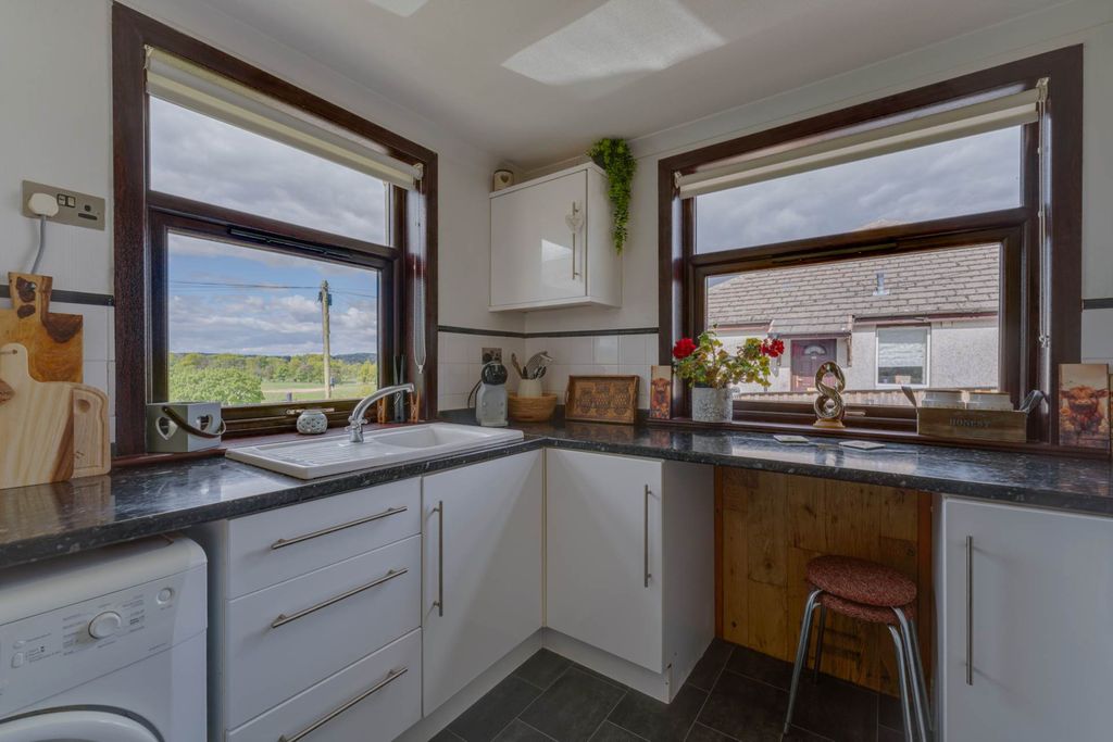 Additional image 7 of 3 bed cottage for saleHattrick Cottage, Craigbet Road, Bridge Of Weir PA11