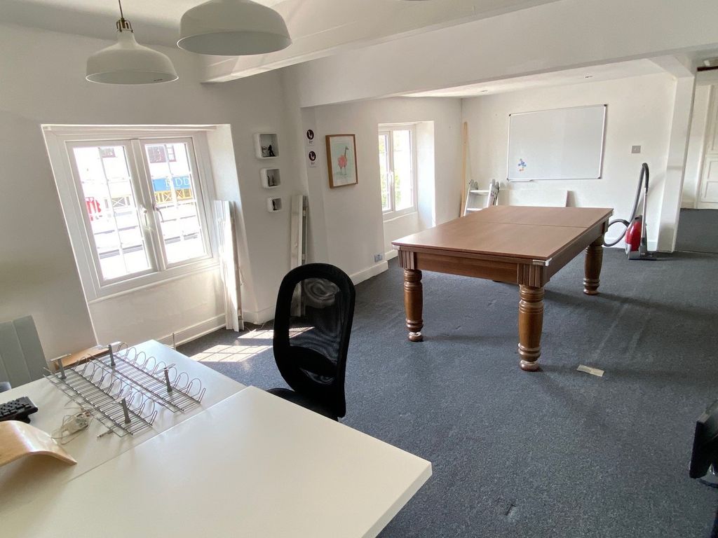 Property photo 3 of 7 Not Specified
