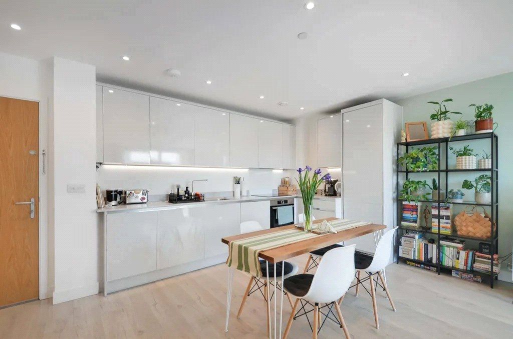 Property photo 1 of 14 Picture No. 16