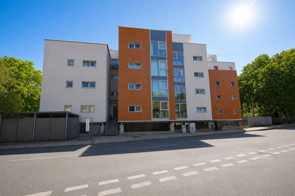 Property photo 1 of 13 2877800
