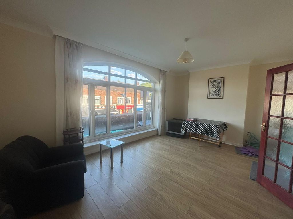 Property photo 1 of 11 2.Jpg