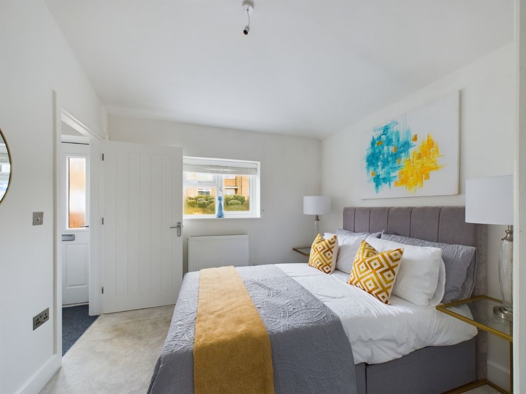 Property photo 3 of 14 5083573