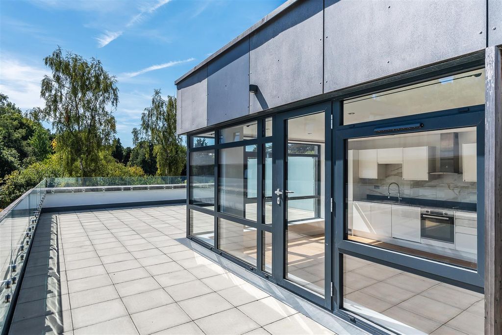 Property photo 3 of 14 Balconyside1.Jpg