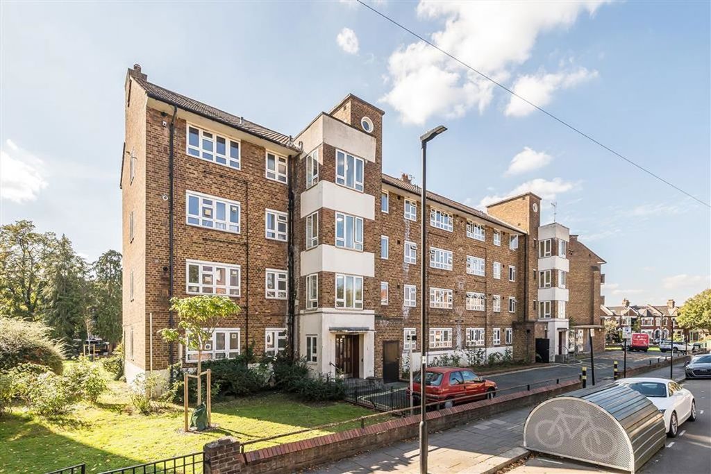 Property photo 1 of 6