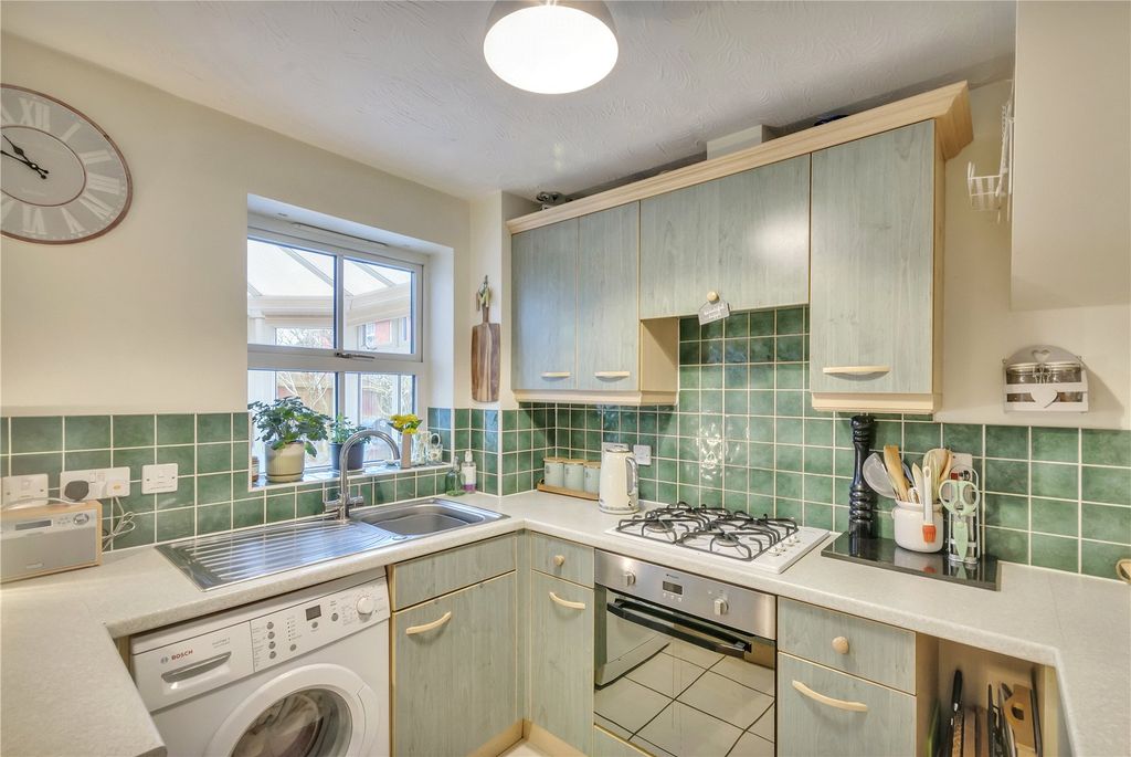 Property photo 3 of 14 Picture No. 05