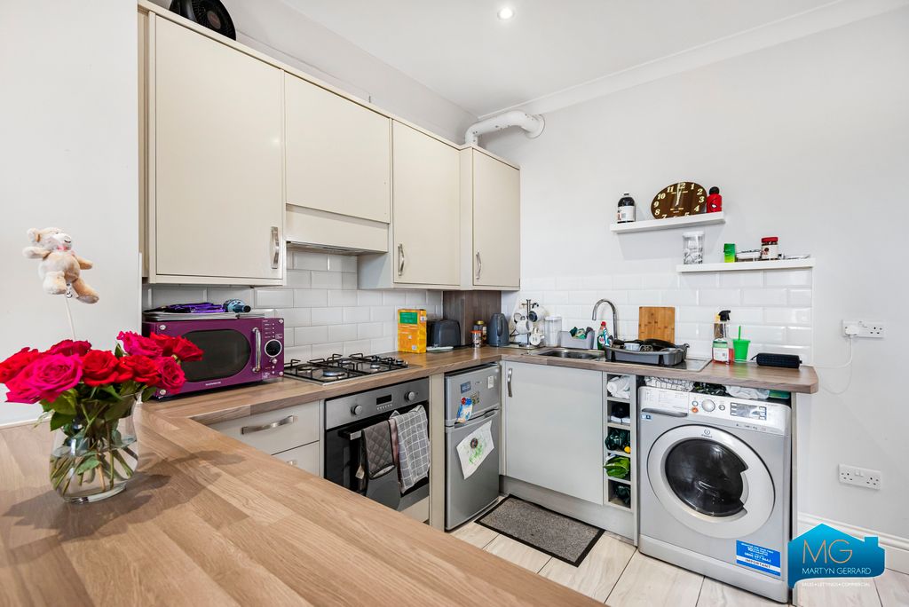 Property photo 2 of 10 Picture No. 02