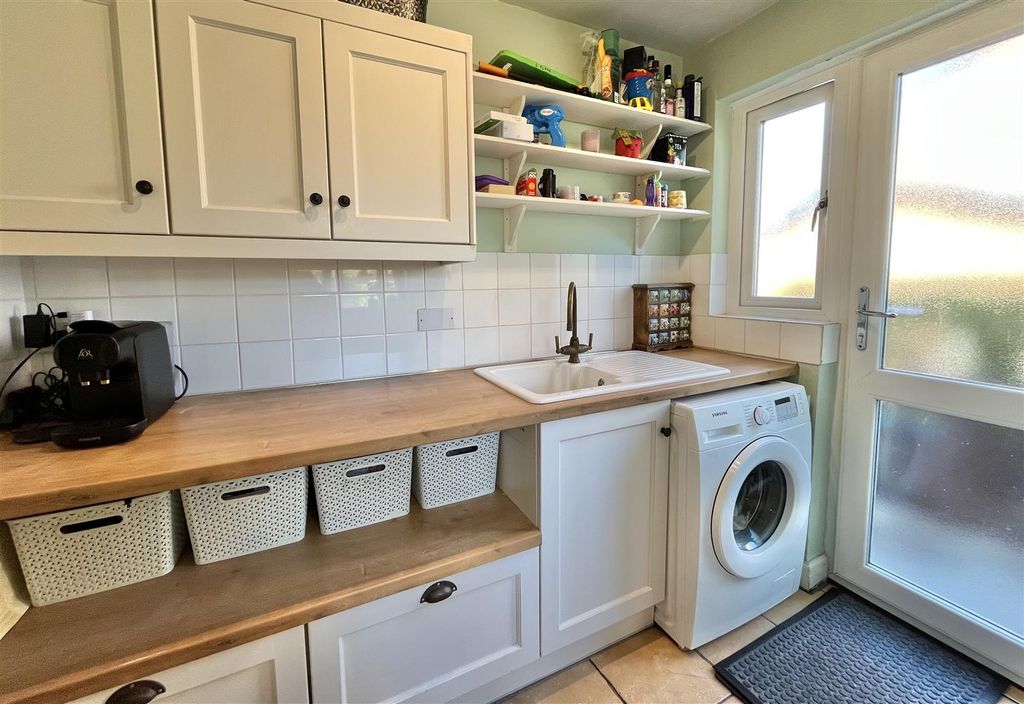 Additional image 11 of 4 bed detached house for saleHigh Bank Road, Glossop SK13
