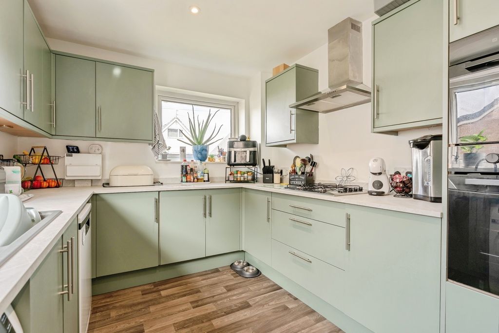 Property photo 2 of 14 Pbox-Img.Jpg