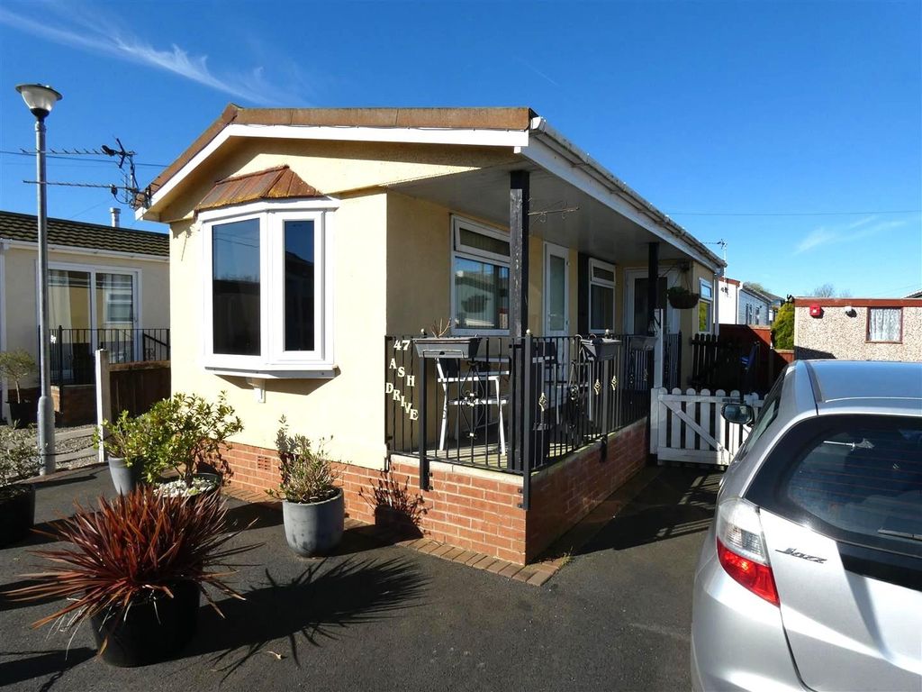 Property photo 1 of 12 Main Photo