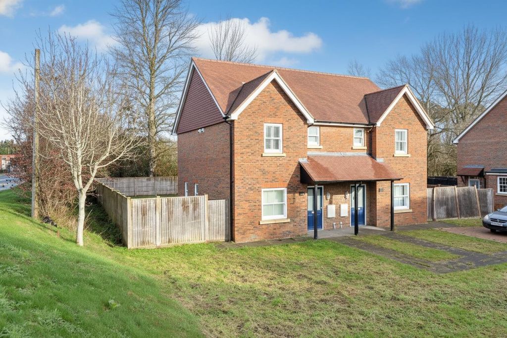 Property photo 2 of 12 Front.Png