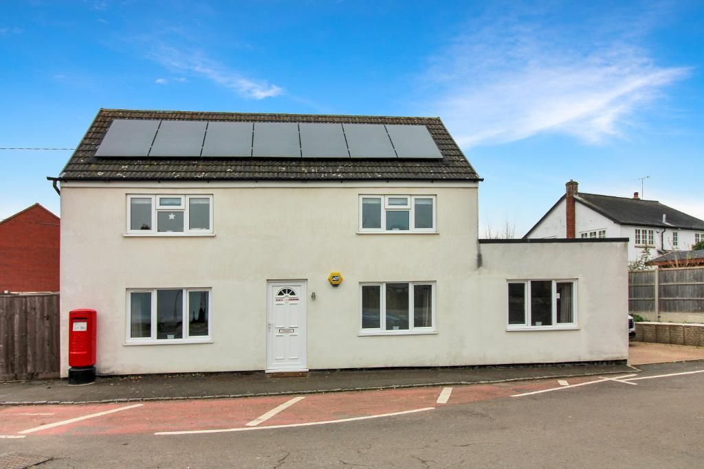 Property photo 1 of 7 Front