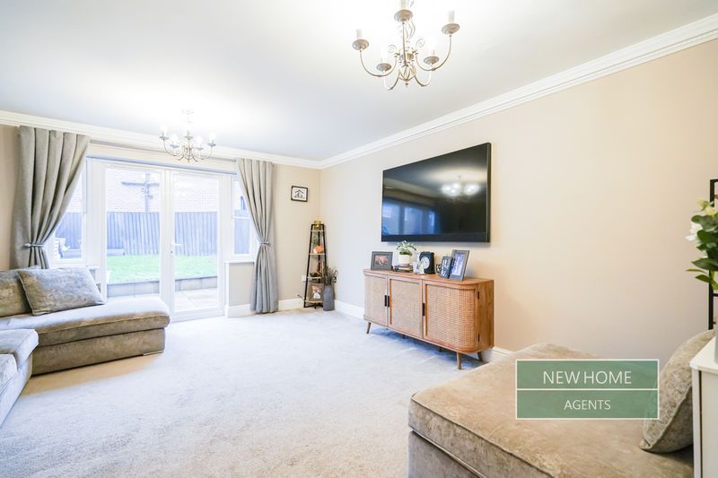 Property photo 3 of 24 Photo 8