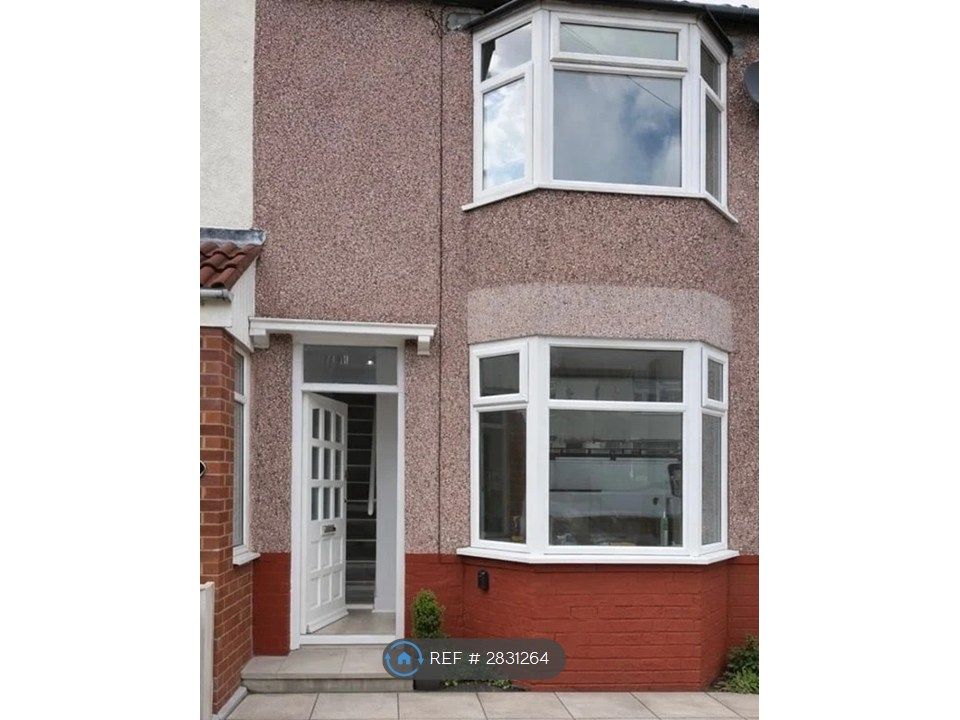 Property photo 2 of 14