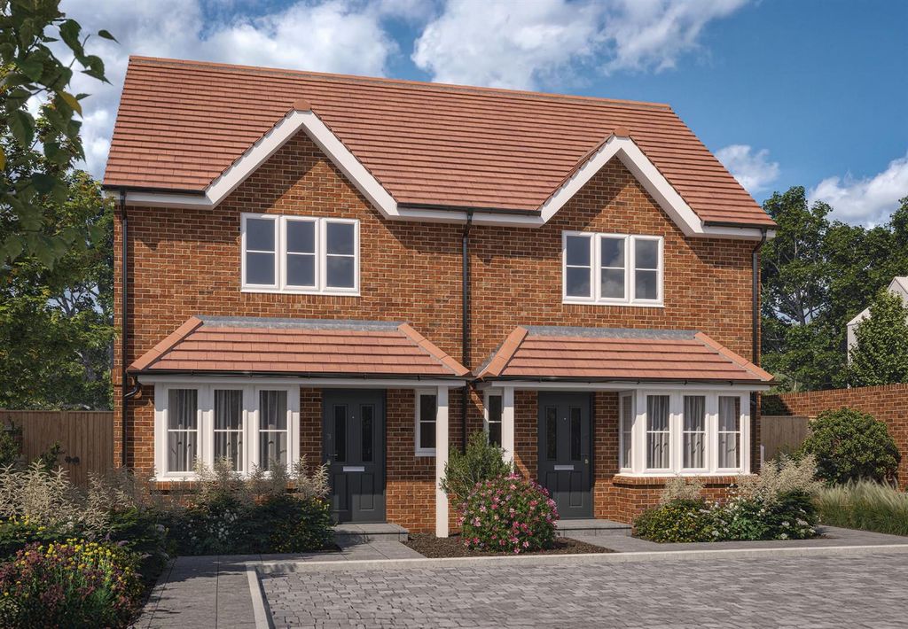 Property photo 1 of 15 Christopher Wren - Lime Tree Mews_Web.Jpg