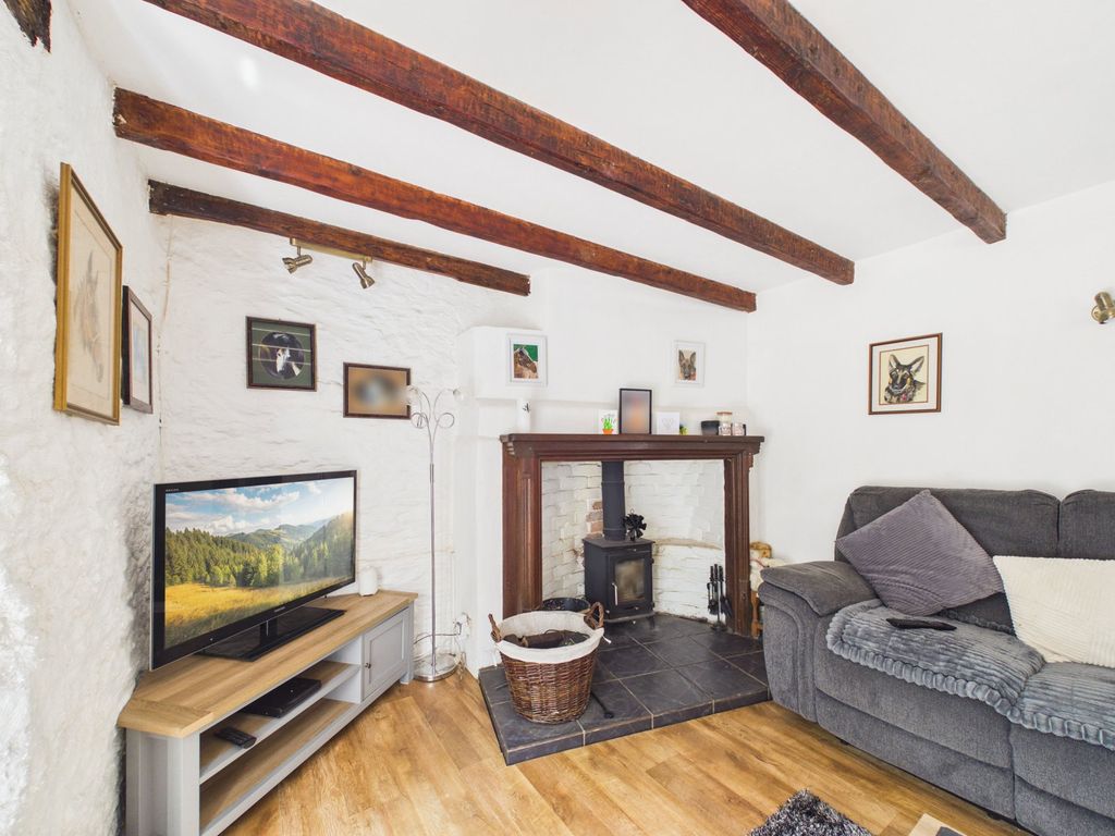 Property photo 3 of 26